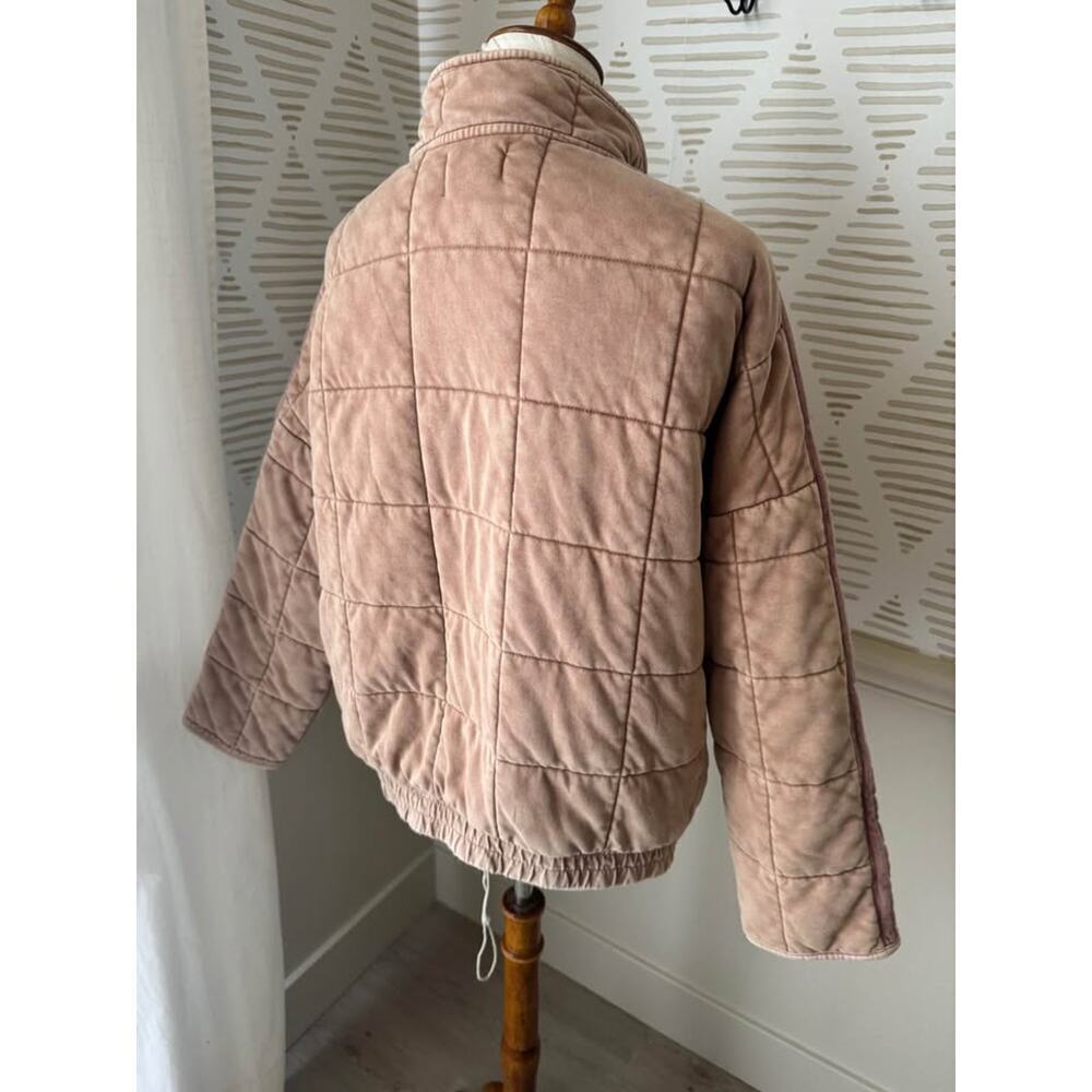 Buckley Women’s Medium Dolman Quilted Knit Jacket - Picture 6 of 9